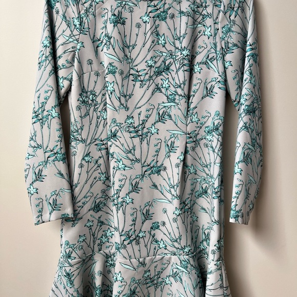 Banana Republic drop waist floral dress size 4P - Picture 4 of 11